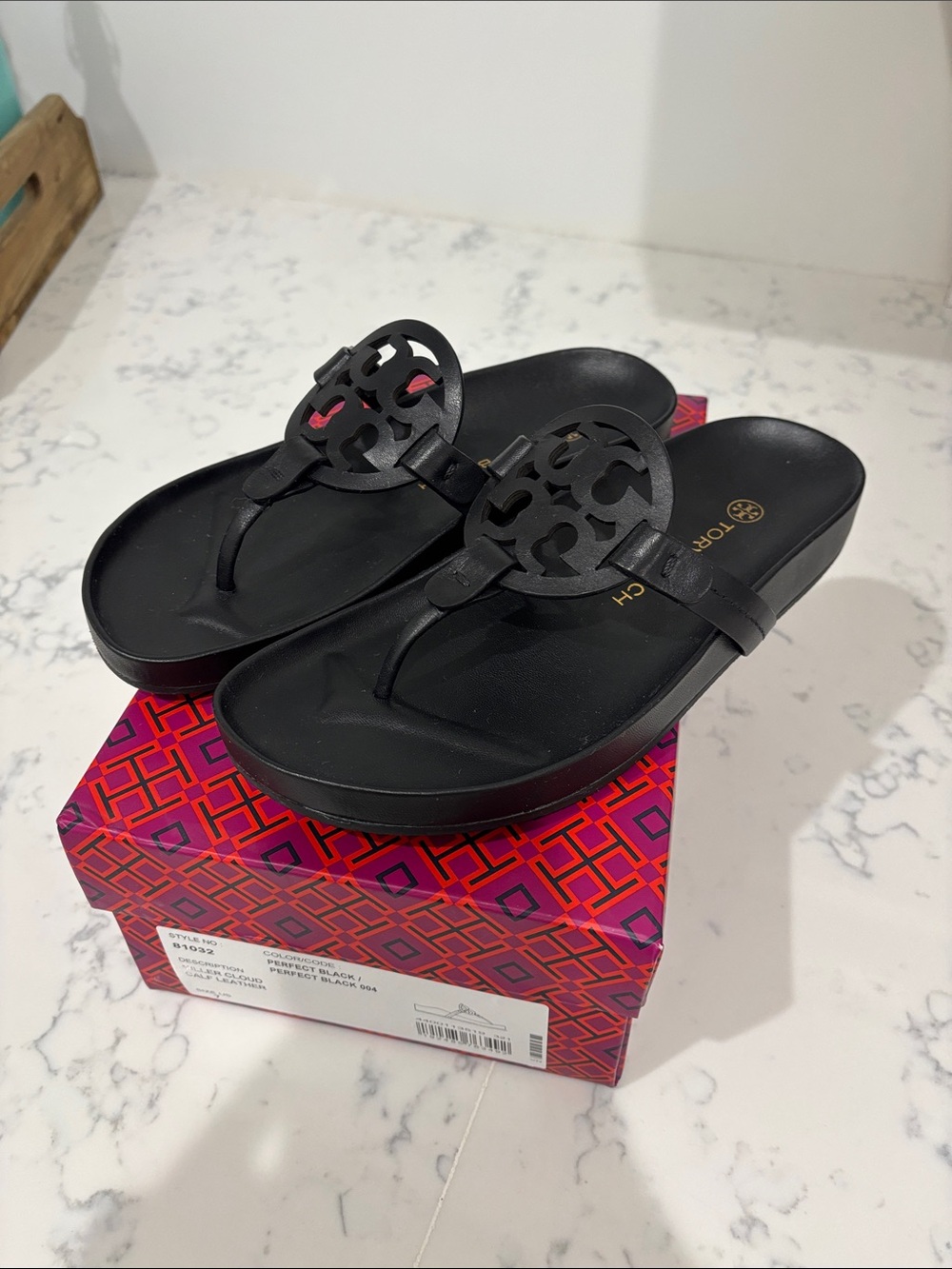 Tory Burch Black Miller Cloud Logo Thong Sandals Like New Sz 7